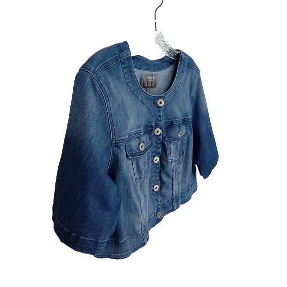 Torrid Women's Round Neck Cropped Blue Demin Short Sleeve Jacket Size 2 - Picture 4 of 5